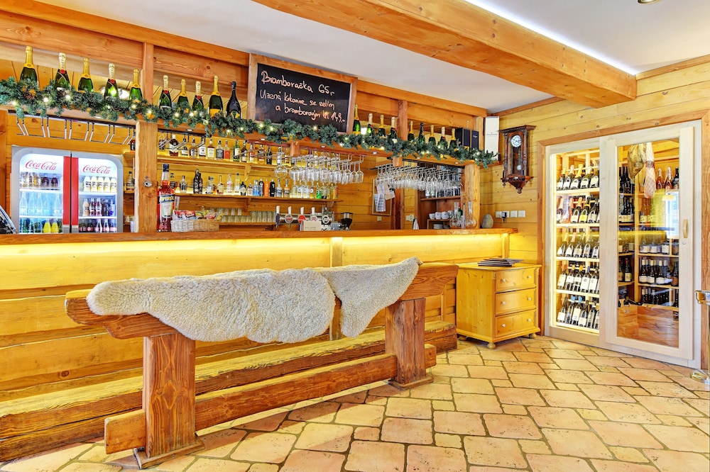 Olympie Hotel, Spindleruv Mlyn 7/60