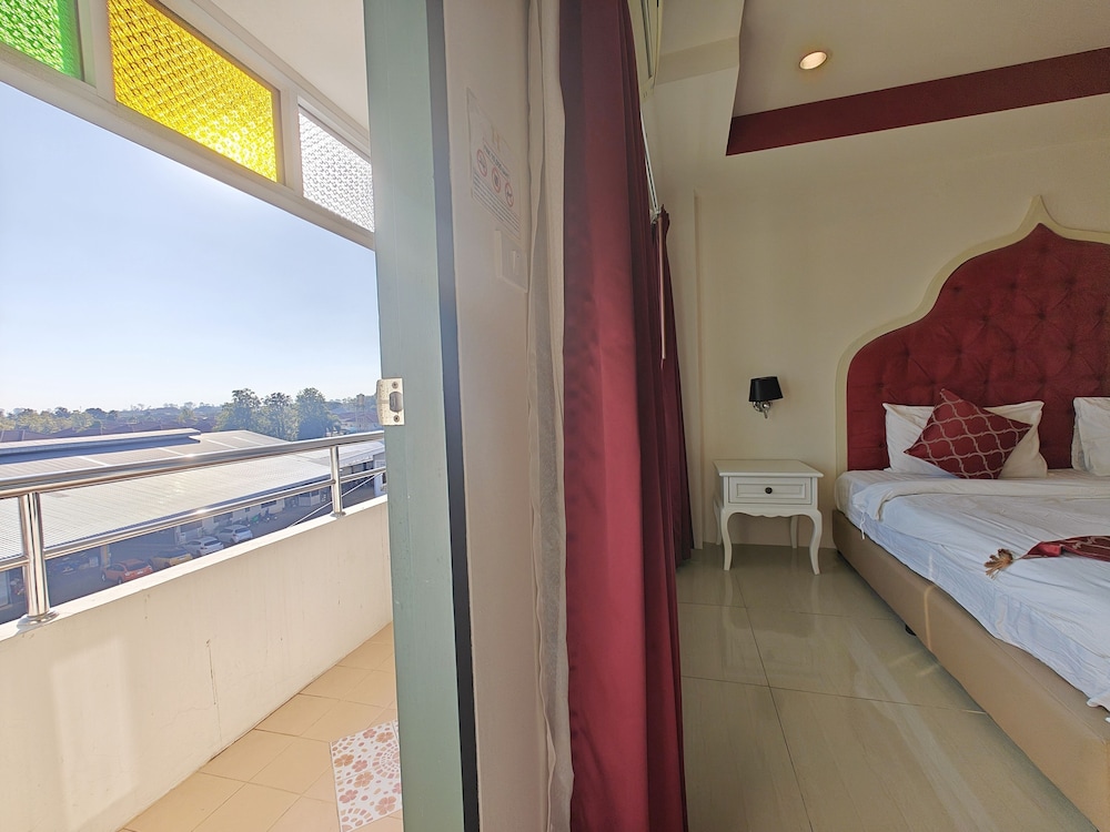Harmonize Hotel 21/75