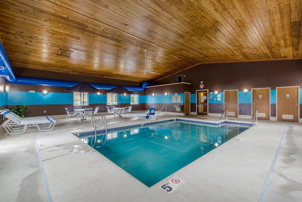 Motel6 Baraboo, WI - Lake Delton 34/49