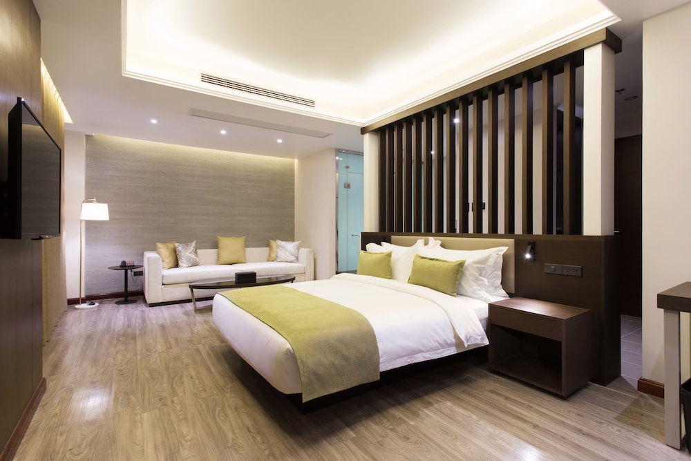 The Marison Hotel 13/48