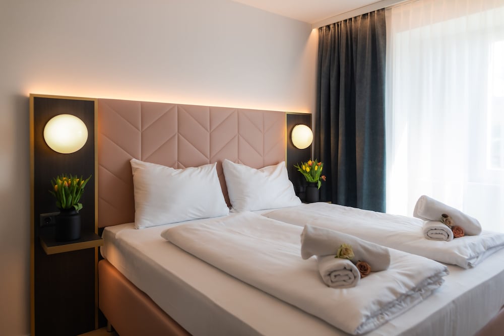 Florum Hotel (Ex Tabor Hotel) 11/56