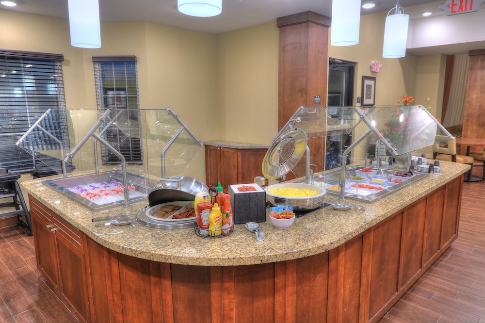 Staybridge Suites Knoxville-West 33/42