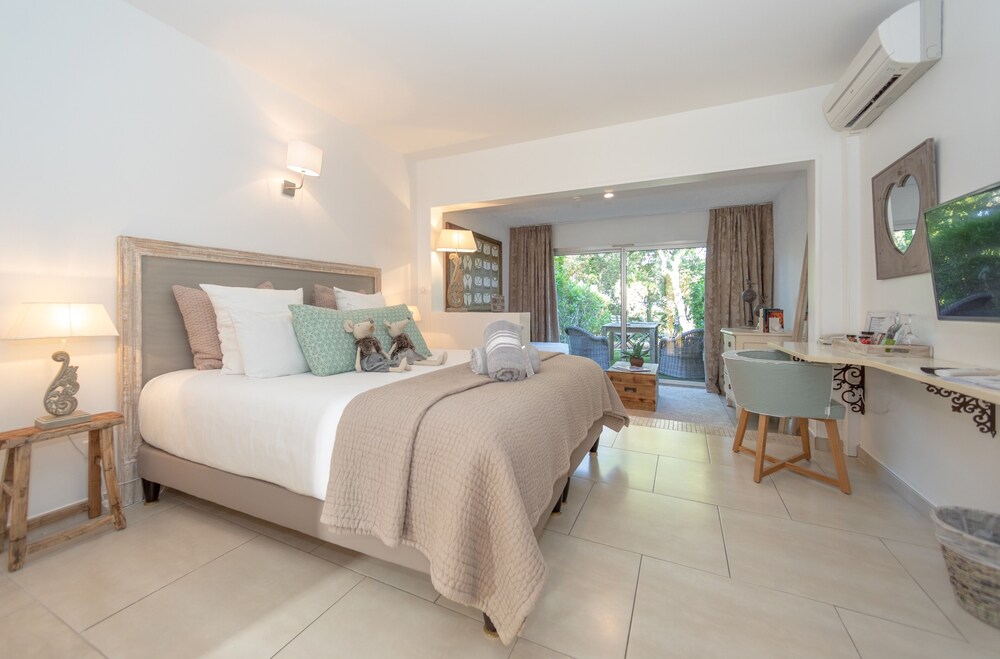 Hotel Font Mourier 12/74