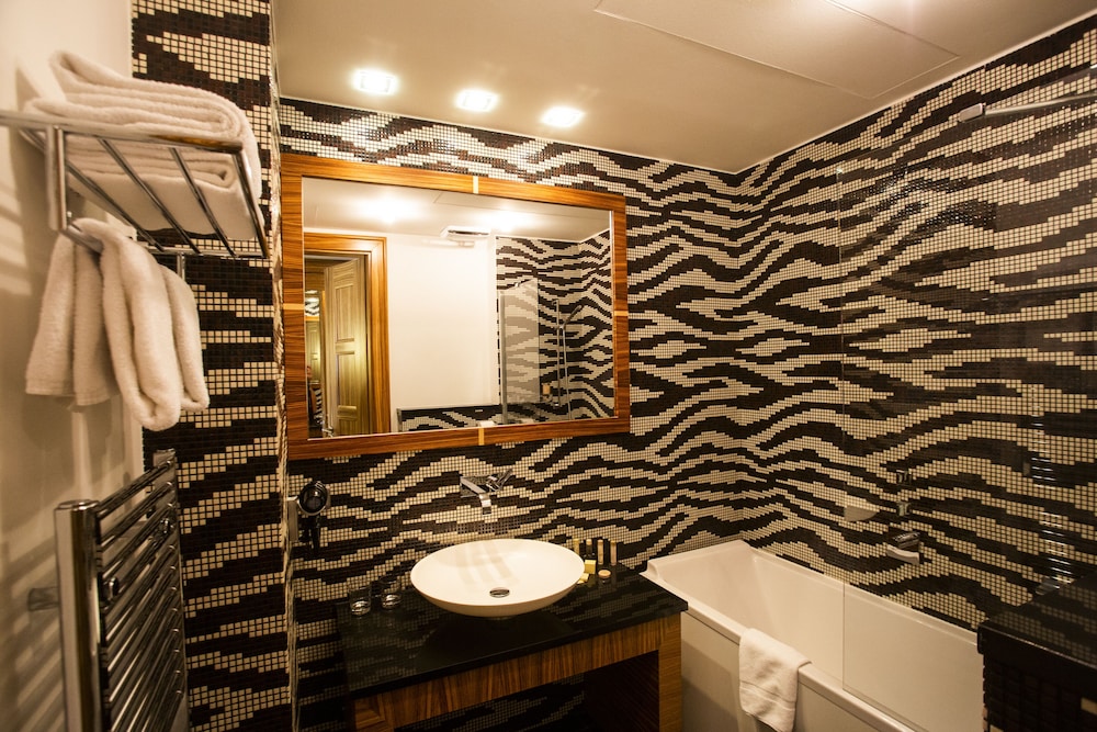 Art Hotel William 50/50