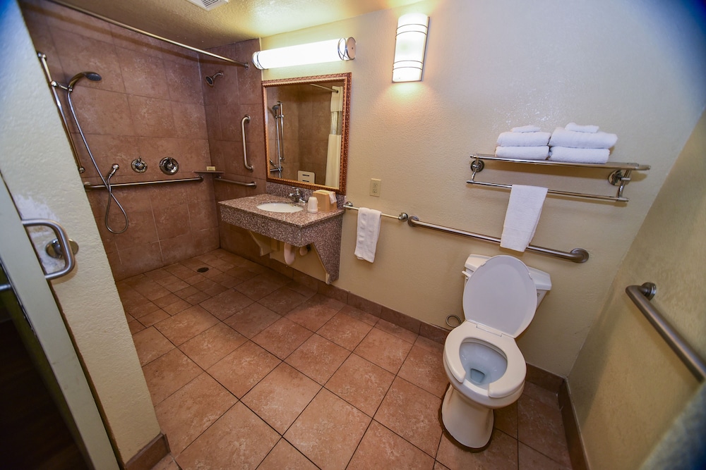Masters Inn Tucker 27/51