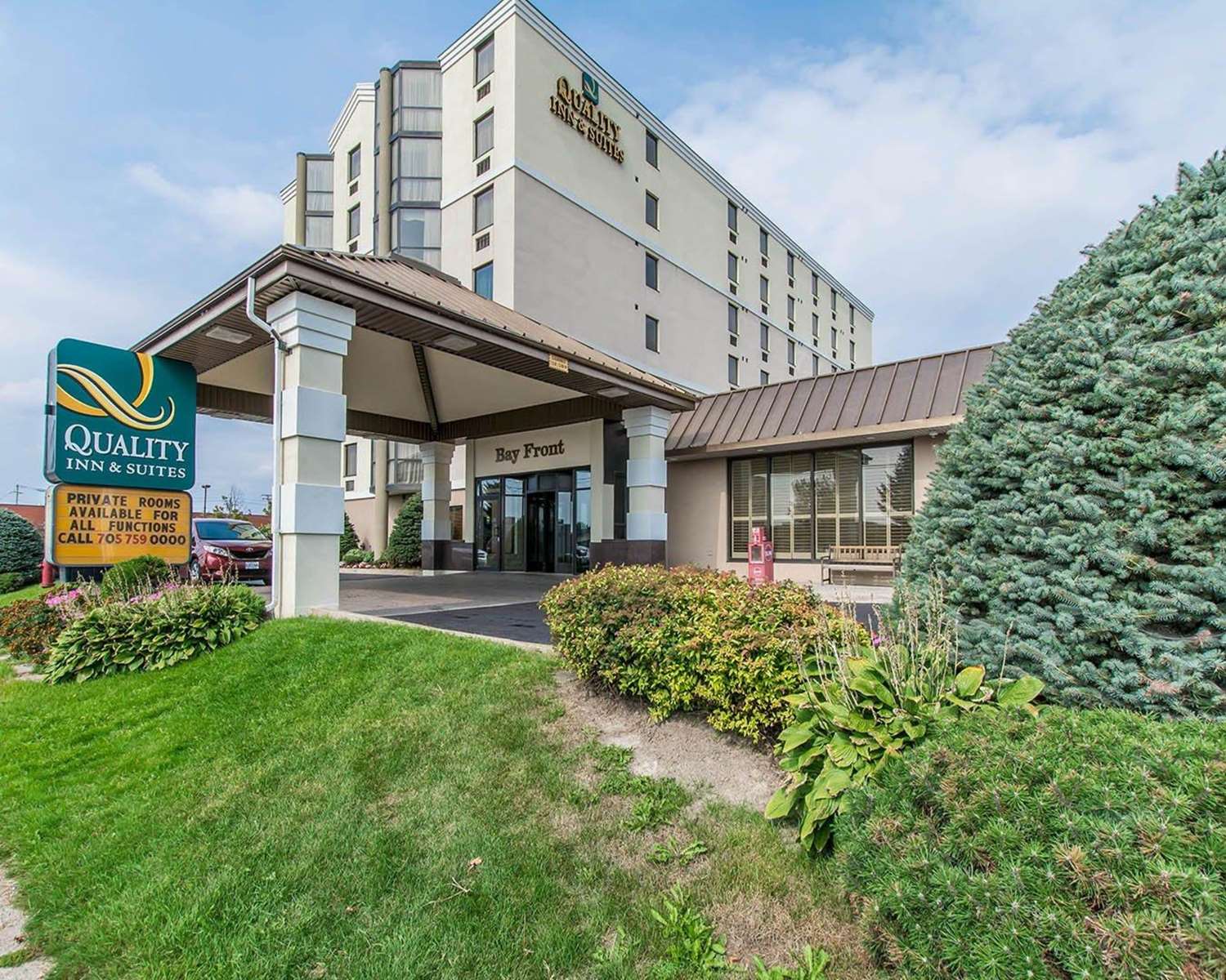 Quality Inn & Suites Bay Front 13/13