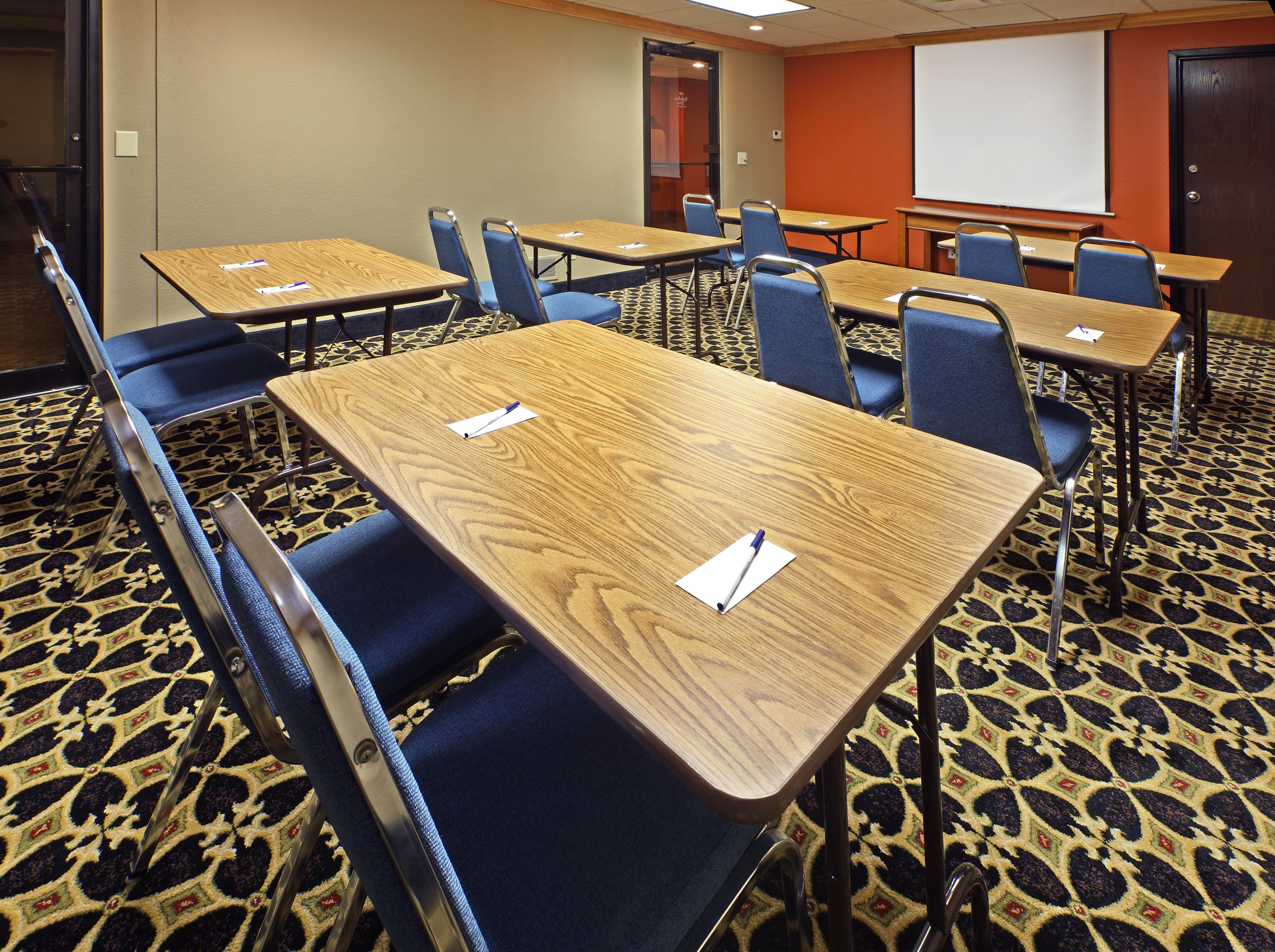 Holiday Inn Express Hotel And Suites Fayetteville Univ of Arkansas Area 29/30