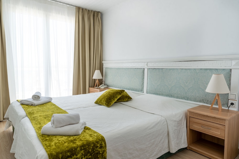 Nirikos Hotel 16/49