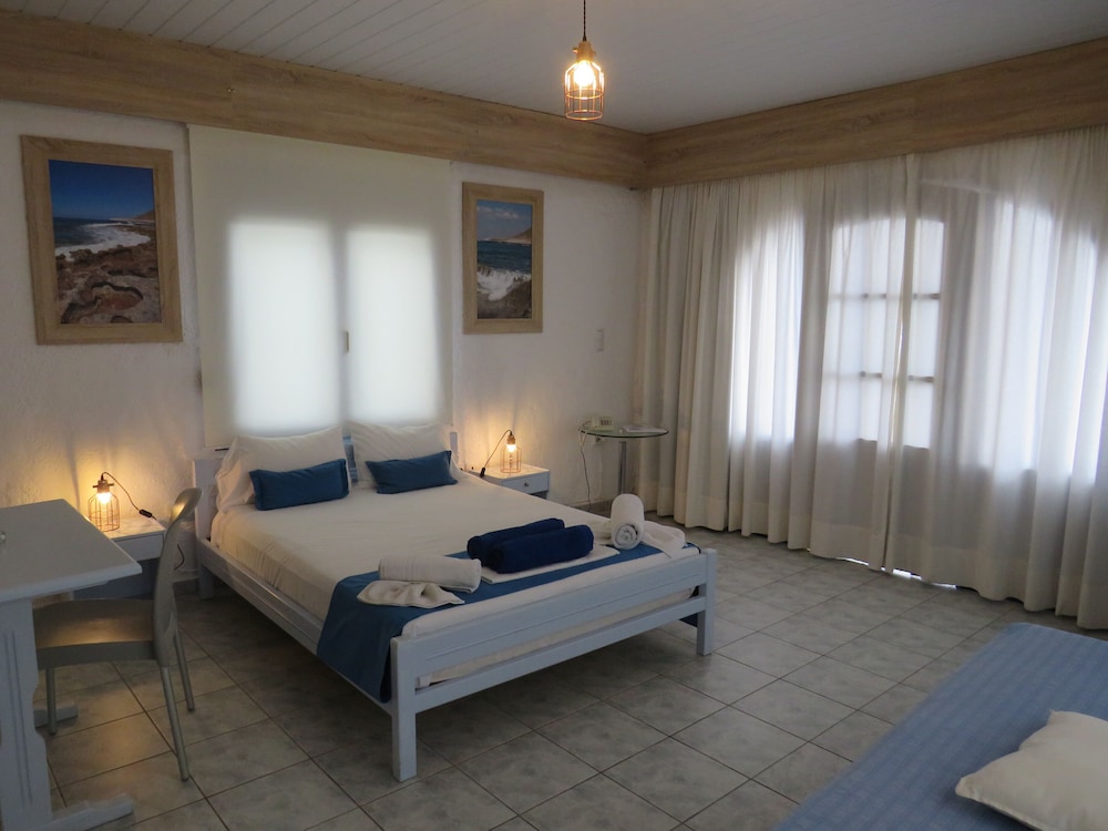 Blue Beach Villas Apartments 15/61