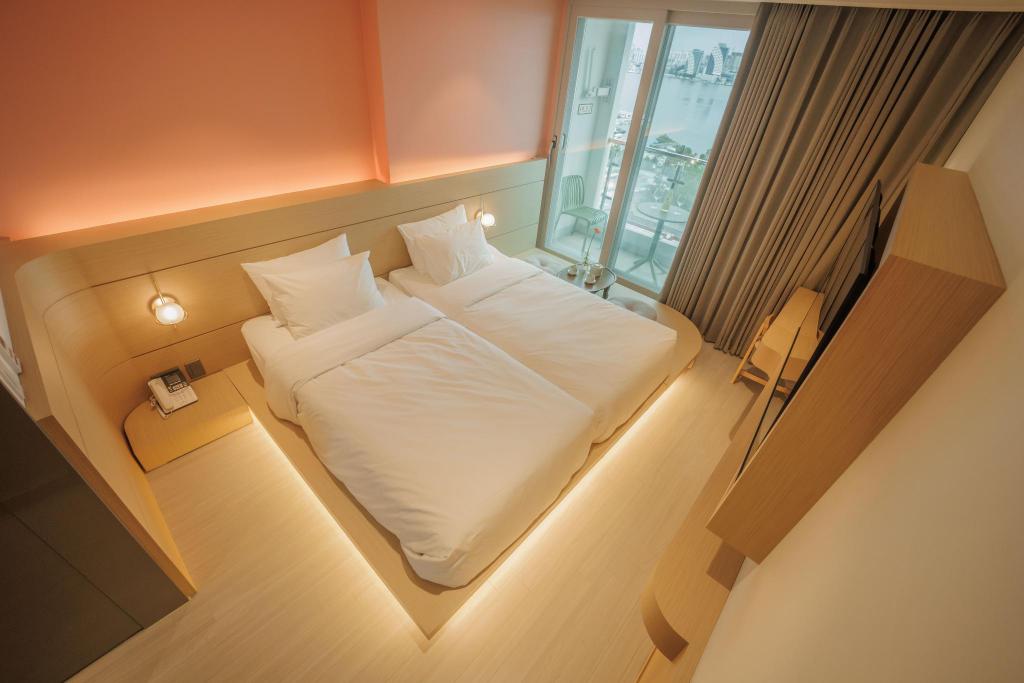 Deluxe Cozy Twin City