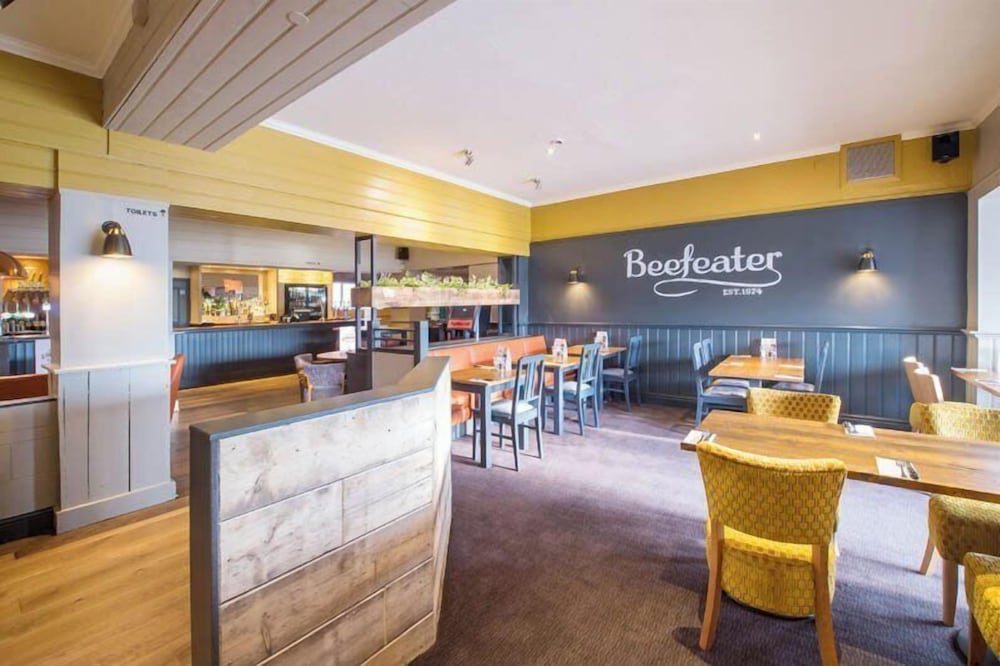 Premier Inn Rotherham East (M18/M1) 34/41