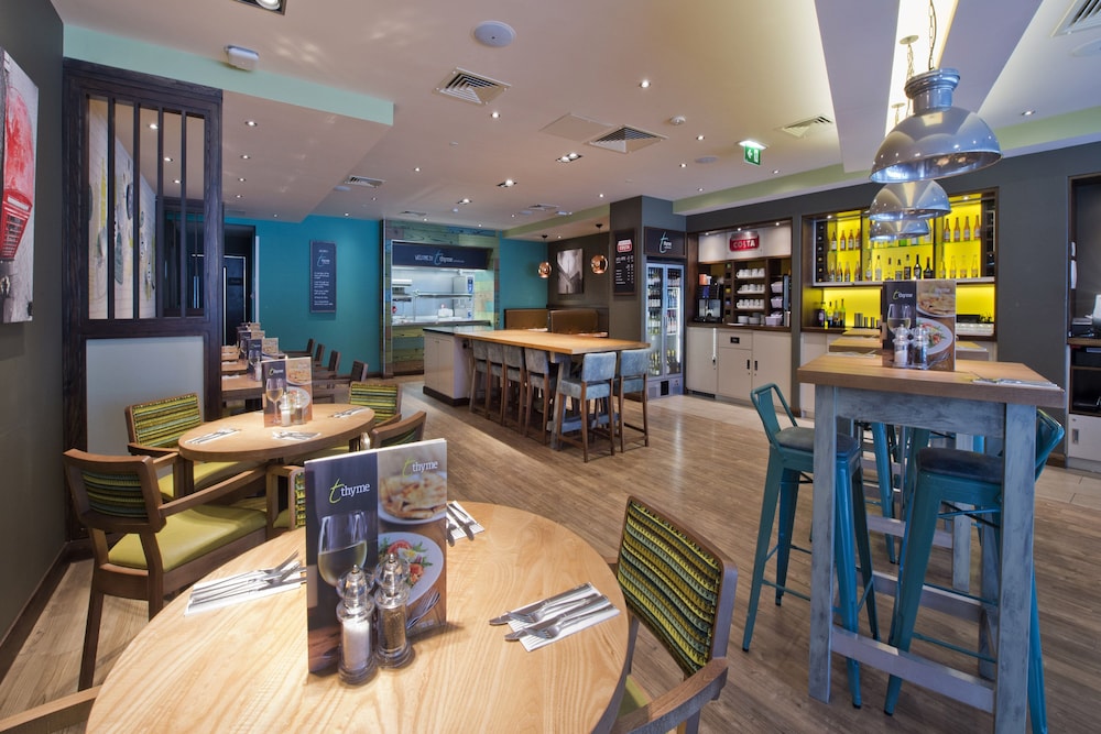 Premier Inn Blackburn Town Centre 22/27