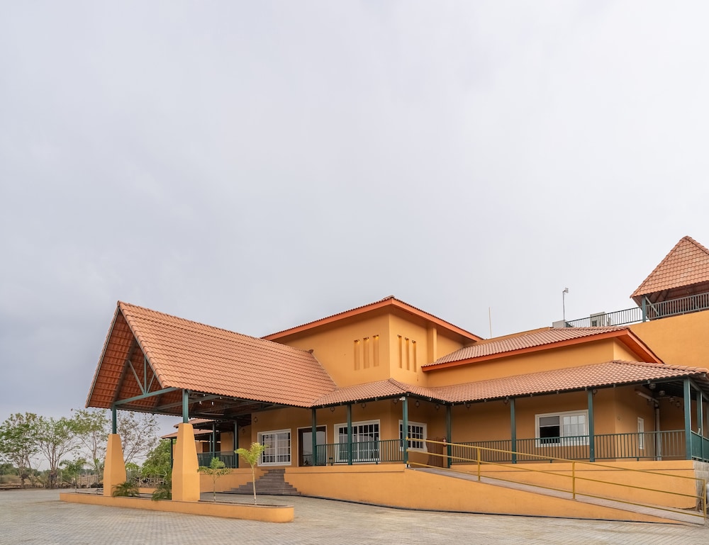 The Fern Wisteria Resort Dhari 9/53