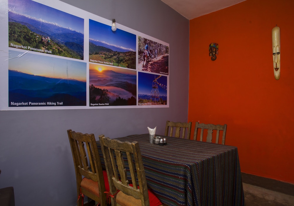 Langtang View Nagarkot Bed Breakfast 25/37