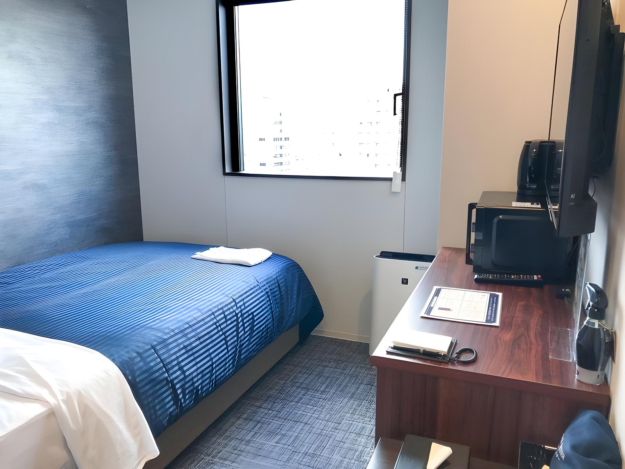Semi Room, Standard, Single, Semi Double Bed