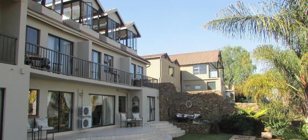 La Dolce Vita Guest House 36/50
