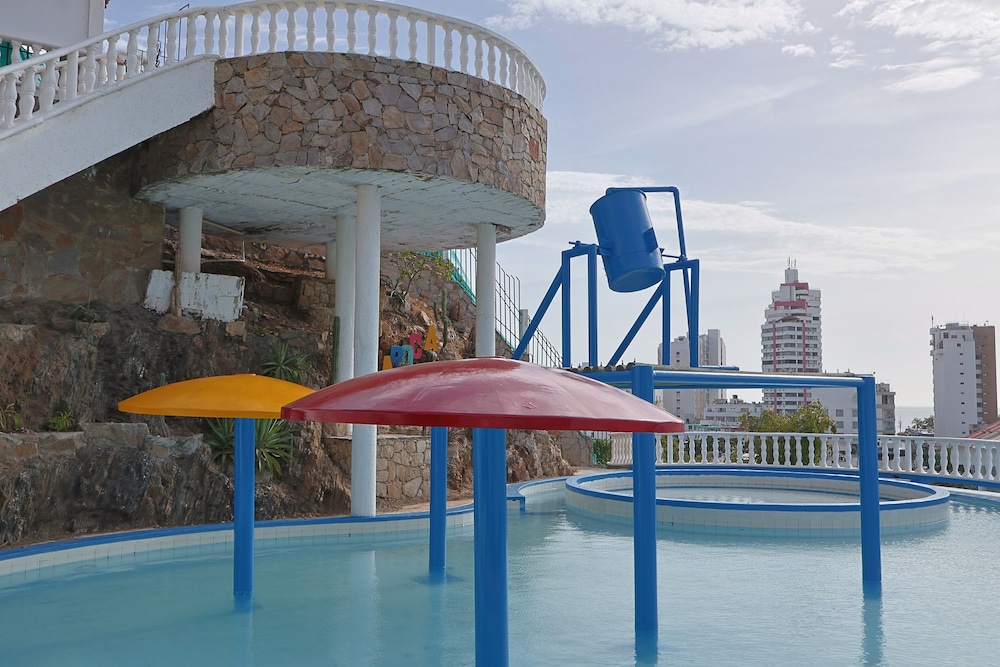 Hotel Cabanas Villa Roca, Rodadero 50/57