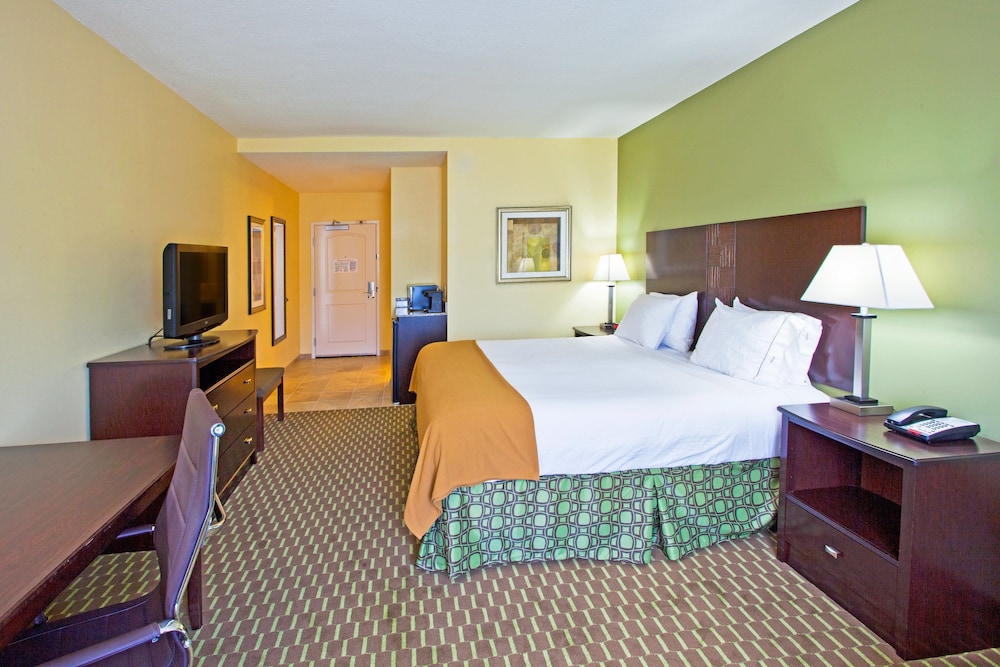 Holiday Inn Express Hotel Suites Saint Augustine North 17/77