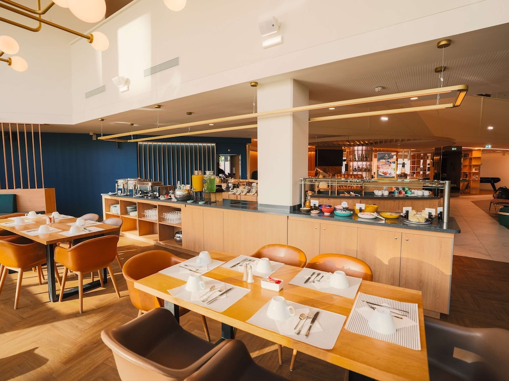NOVOTEL LE HAVRE CENTRE GARE 43/67