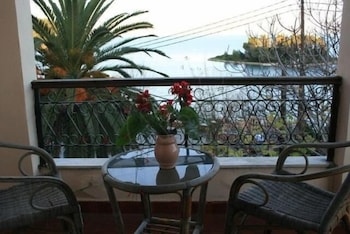 Aegli Hotel 44/64