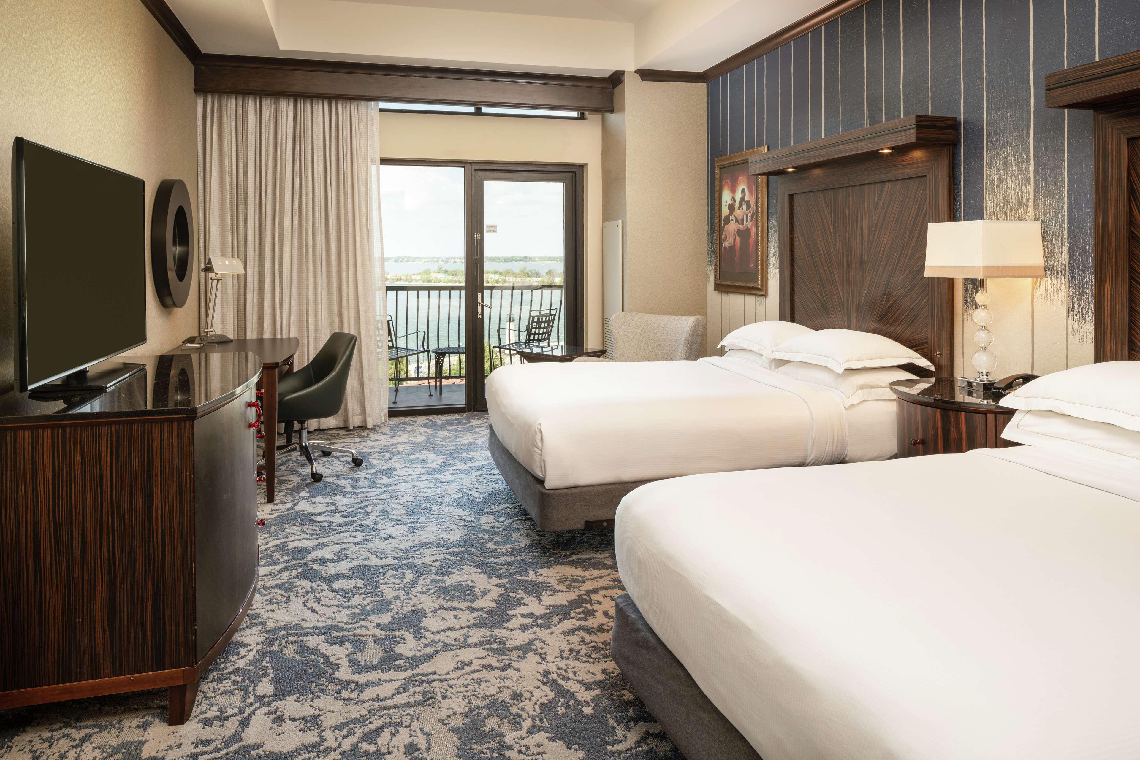 Room, 2 Queen Beds, Resort View, Balcony