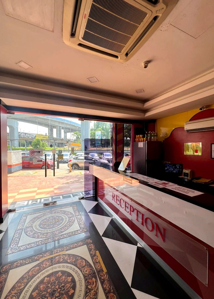 Kota Damansara Boutique Hotel 7/30