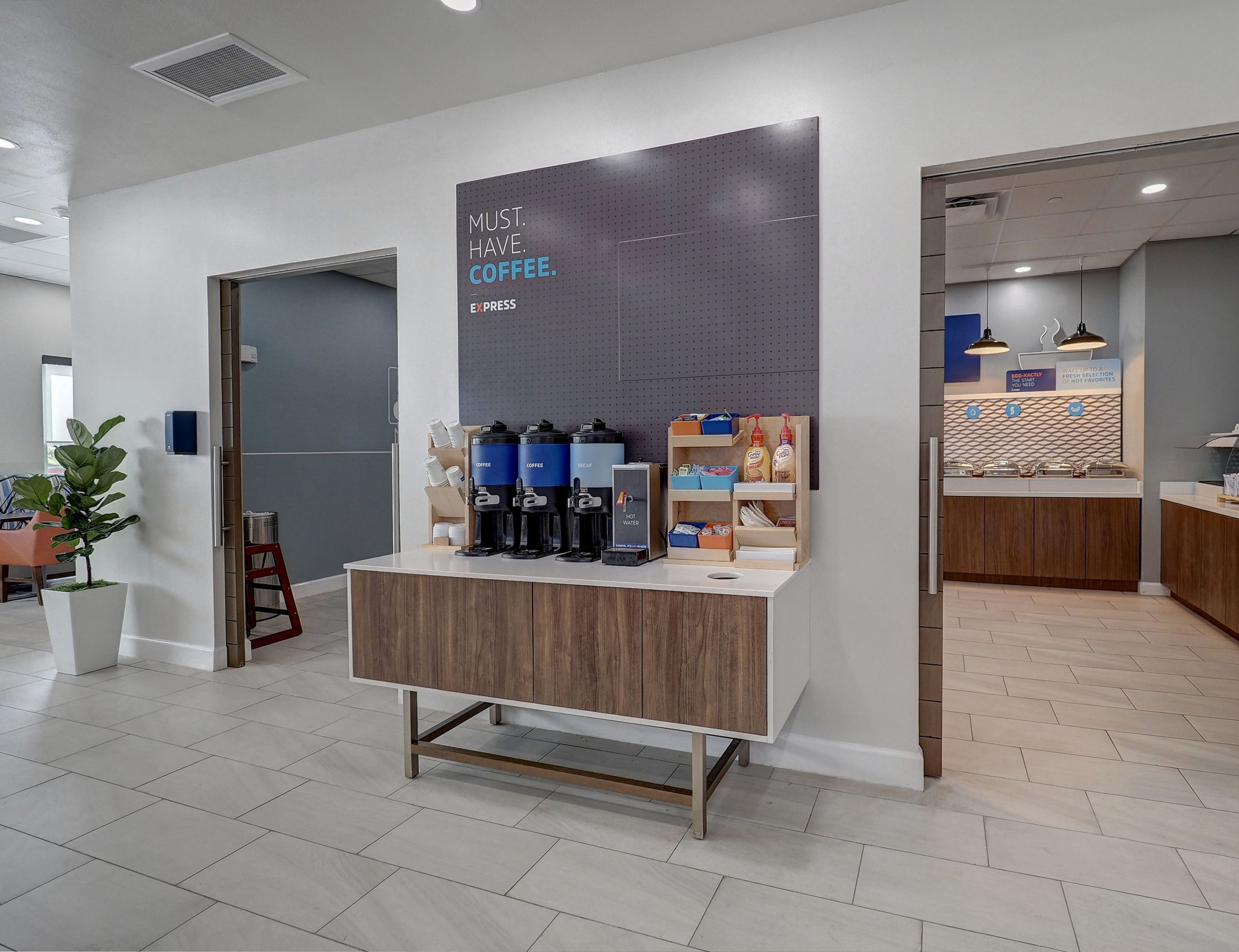 Holiday Inn Express Corpus Christi - Beachfront, an IHG Hotel 13/50