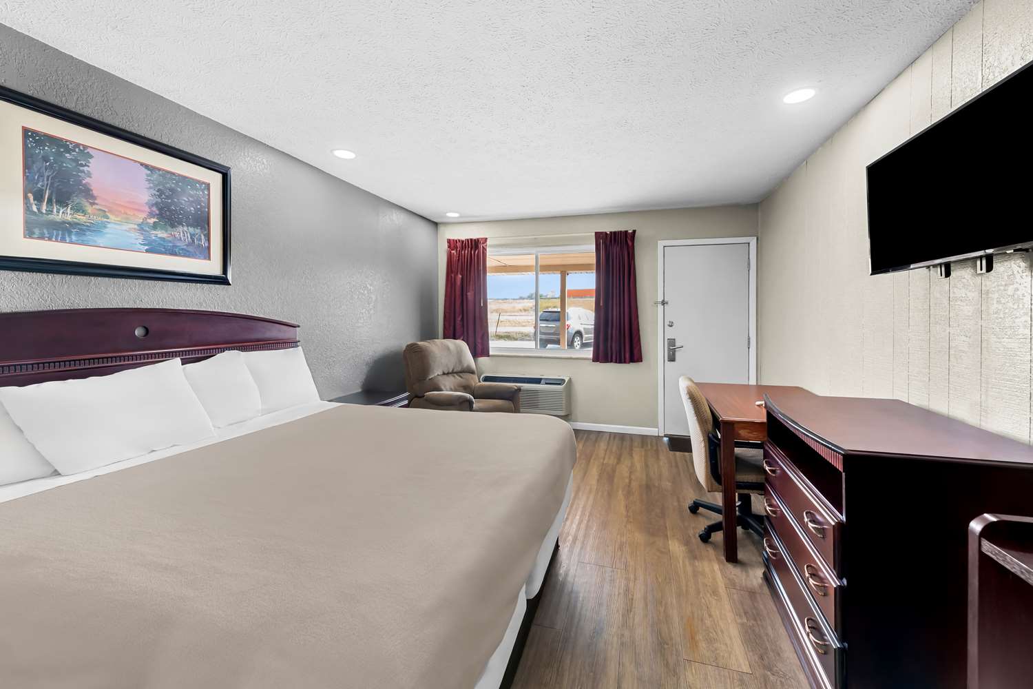 Americas Best Value Inn Marion OH 7/23