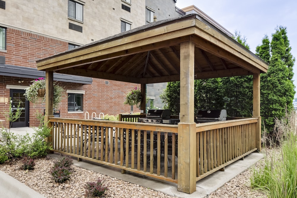 Candlewood Suites La Crosse 1/41