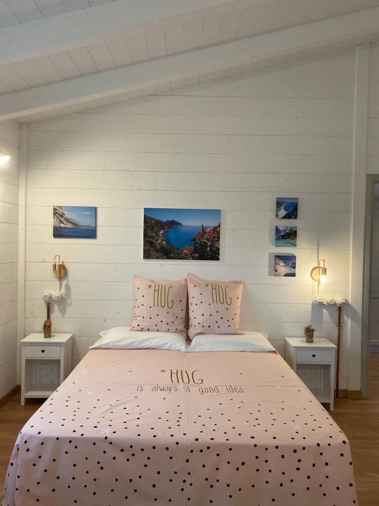 1 BEDROOM, SUPERIOR, CHALET