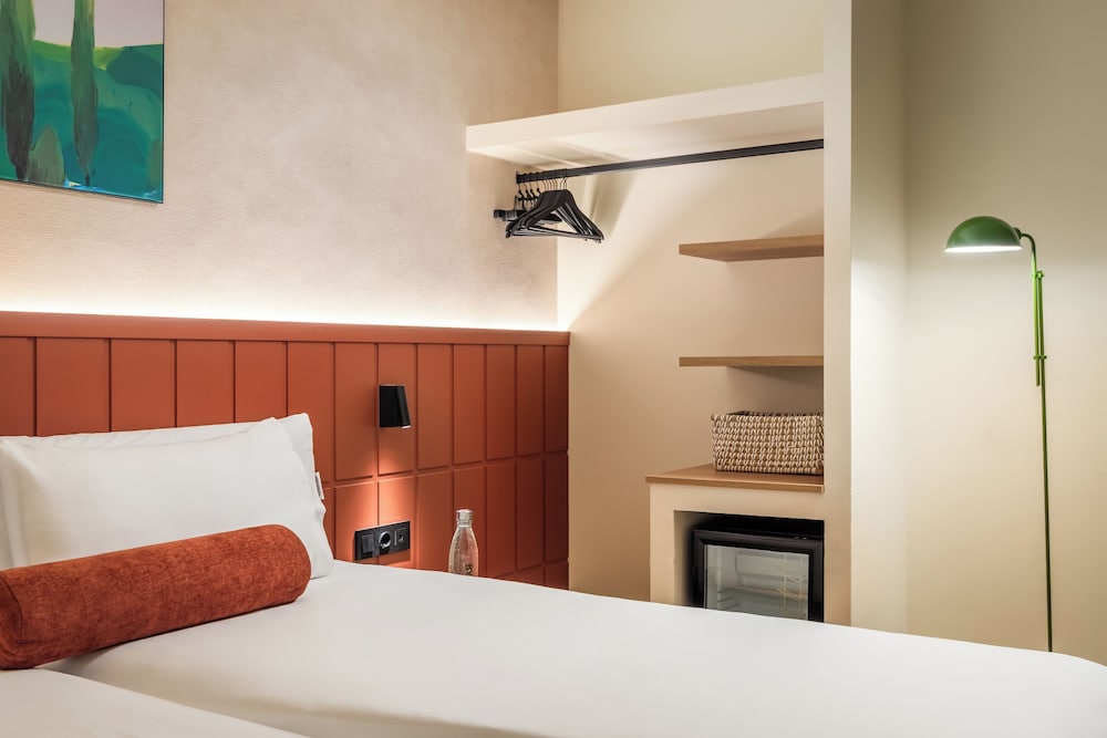 Cosmov Bilbao Hotel** 29/63
