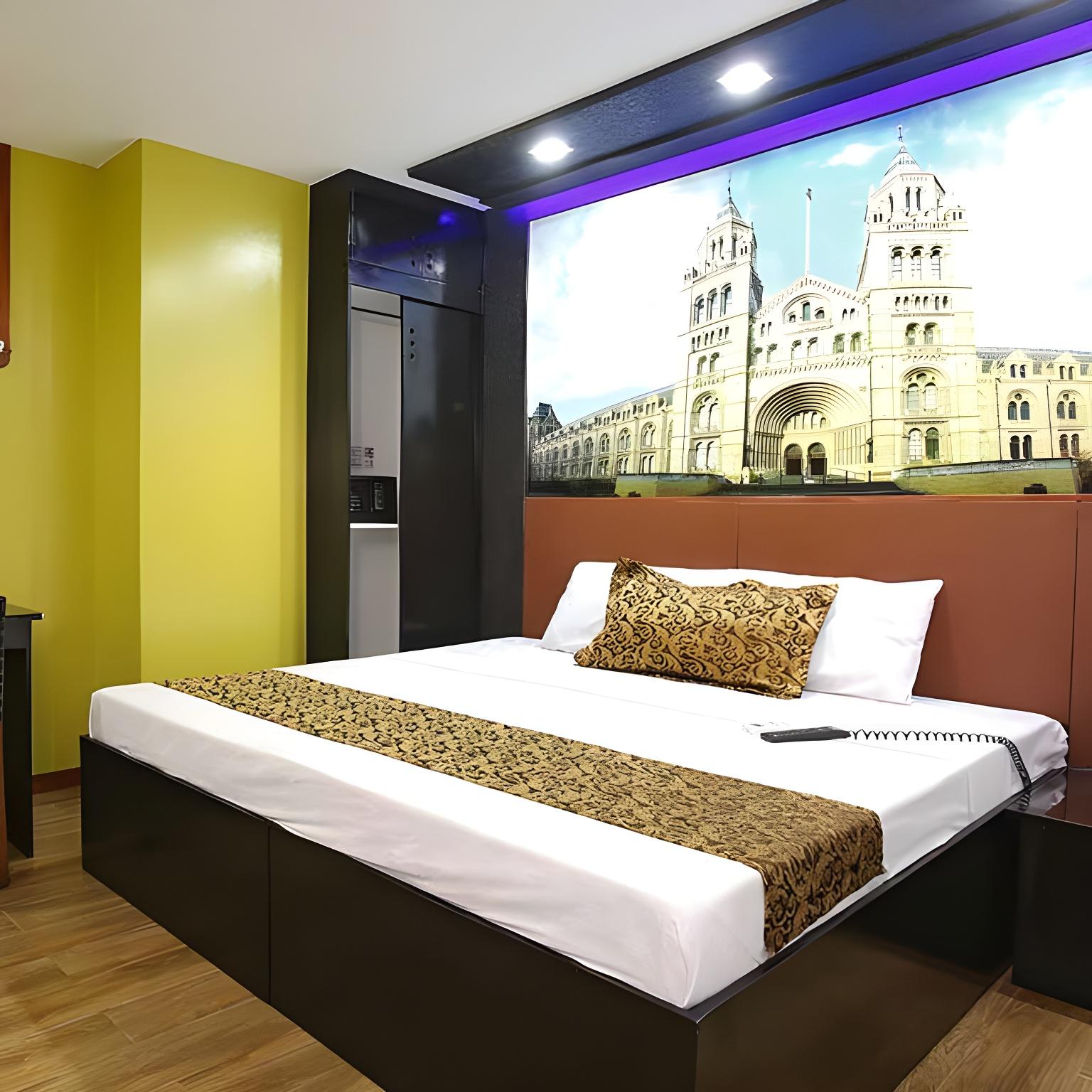 Euro Suite, Double Bed