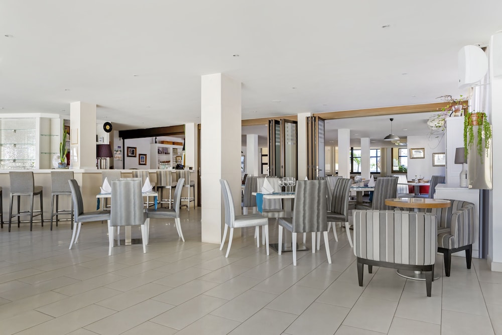 Hilton Vacation Club Royal Sunset Beach Club Tenerife 54/68