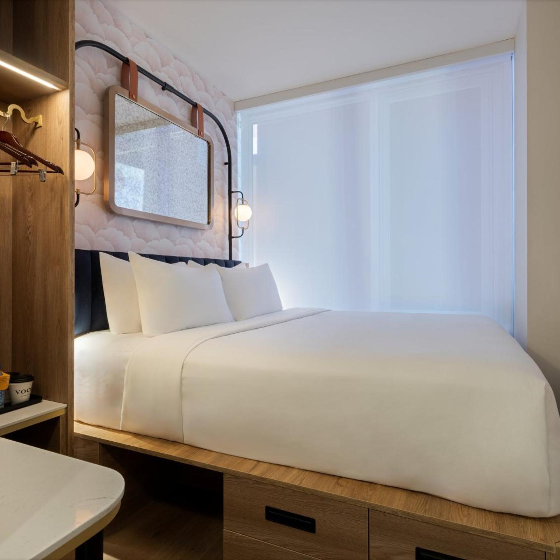 Premium, King Bed, Times Square View