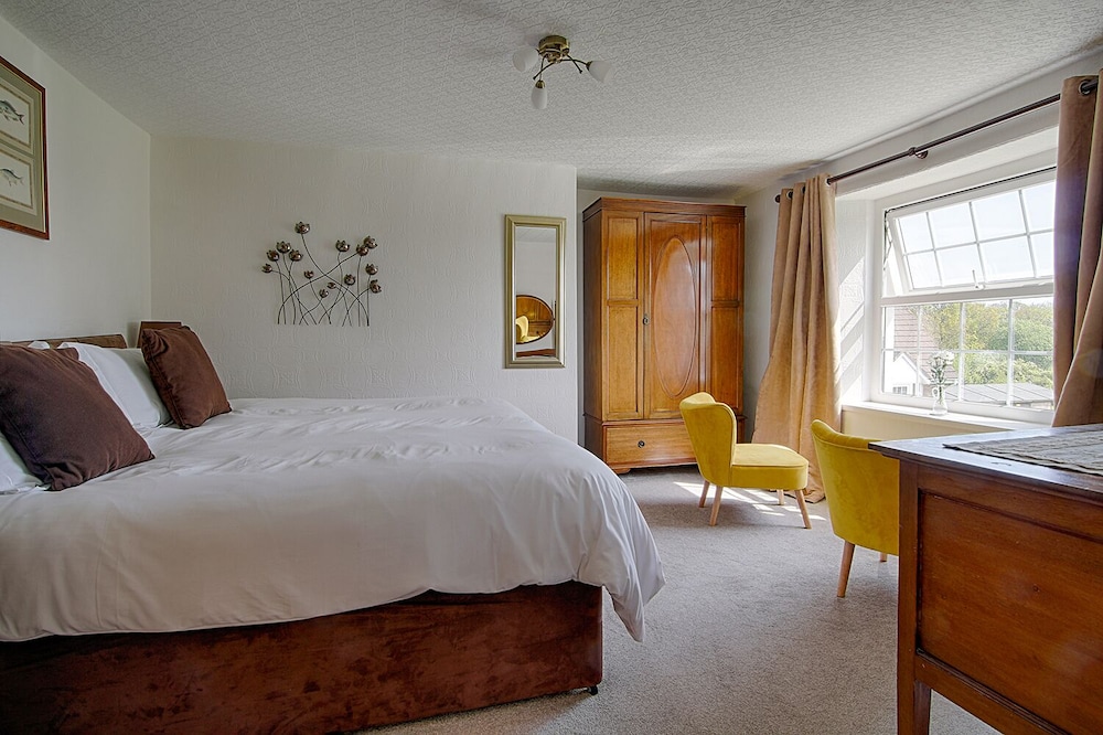 Leworthy Farmhouse 9/49