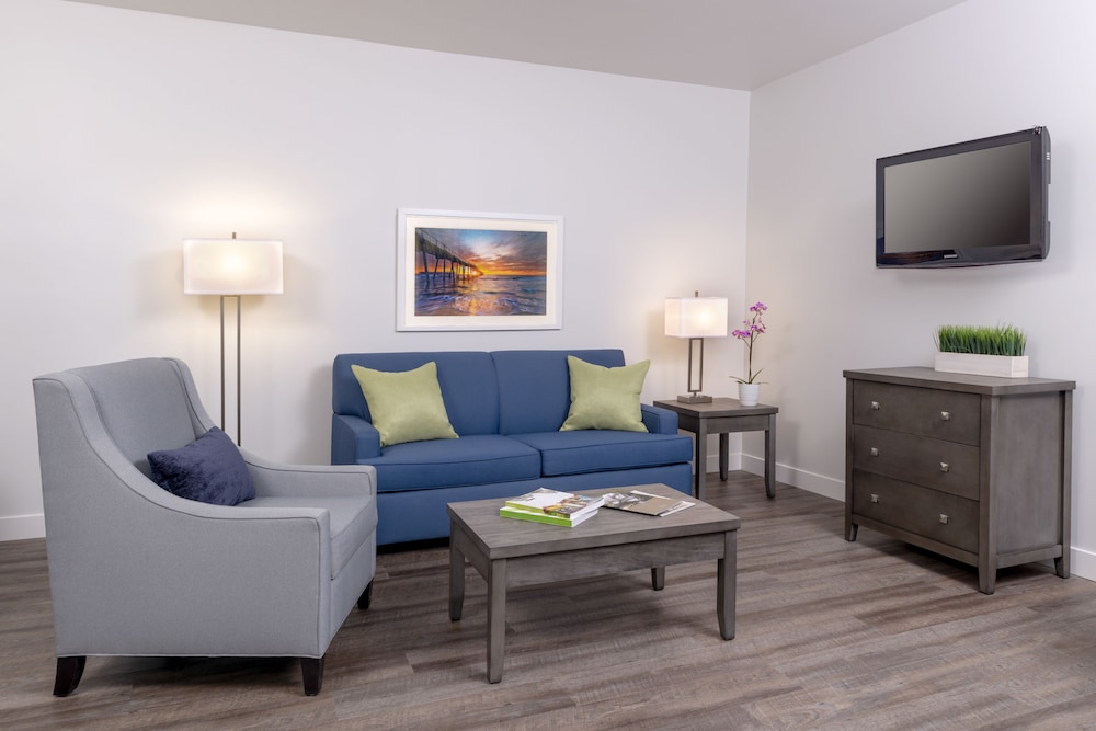 The Beachfront Inn & Suites At Dana Point 18/40