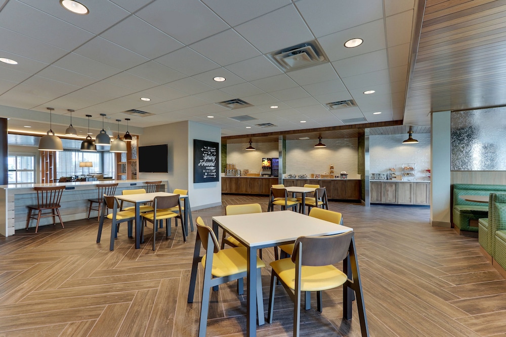 Fairfield Inn & Suites by Marriott Warsaw 35/47