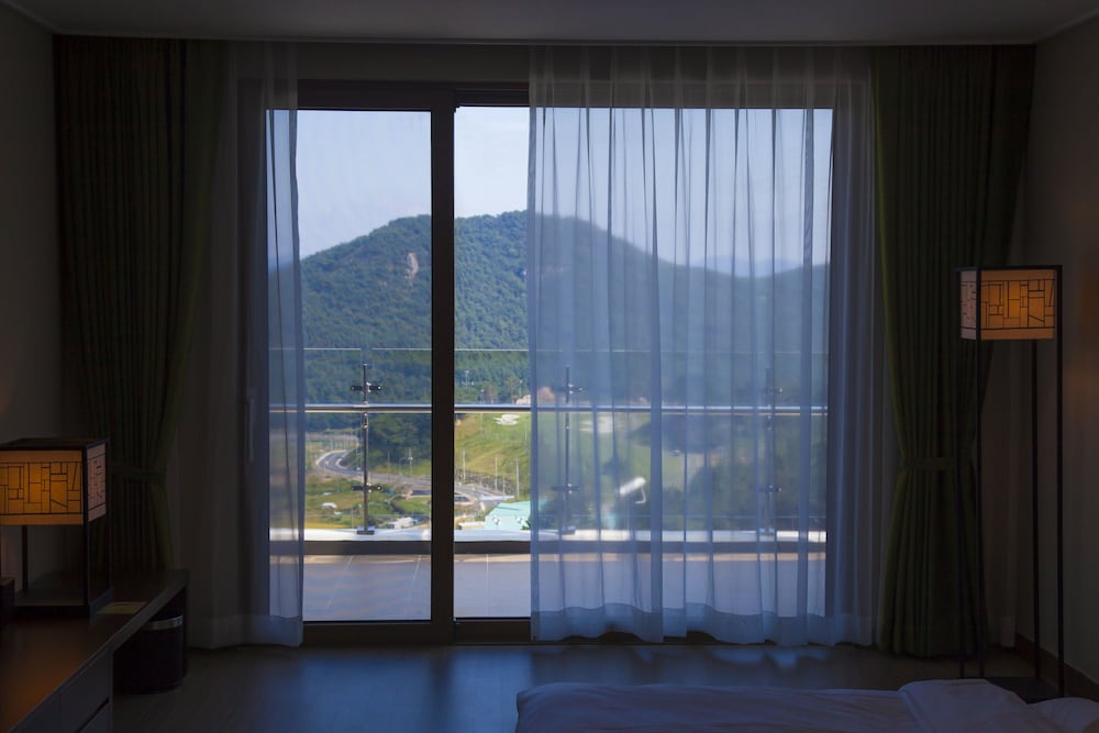 Dongwon Royal Country Club & Resort 44/71