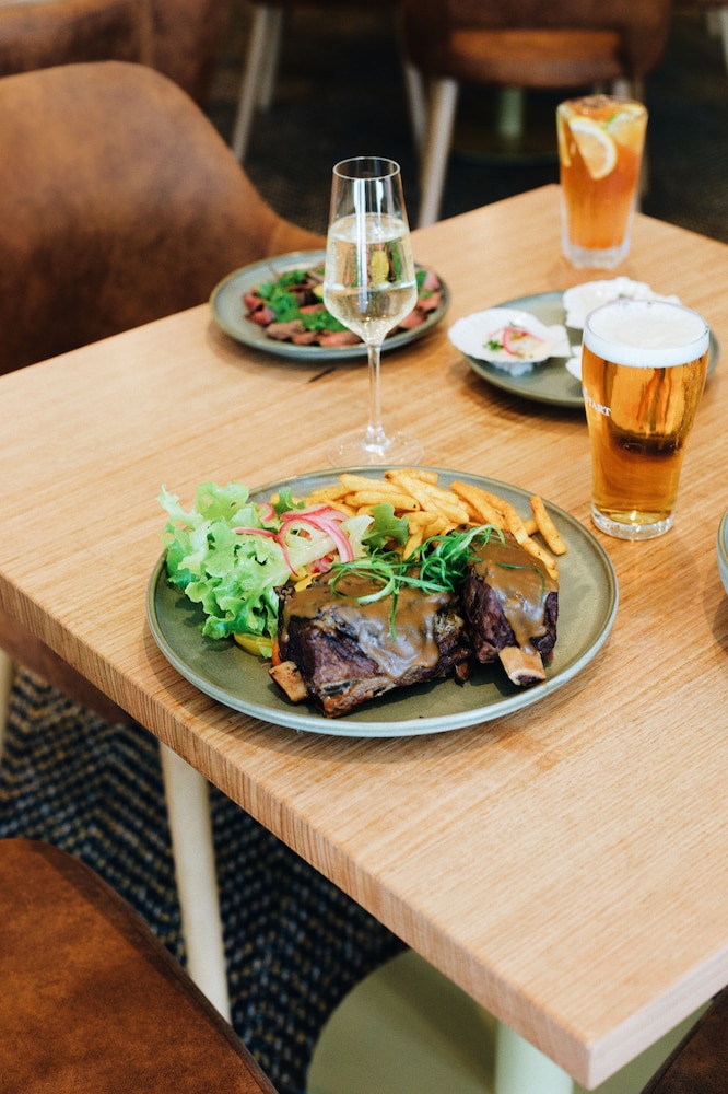 Oaks Townsville Metropole Hotel 44/69