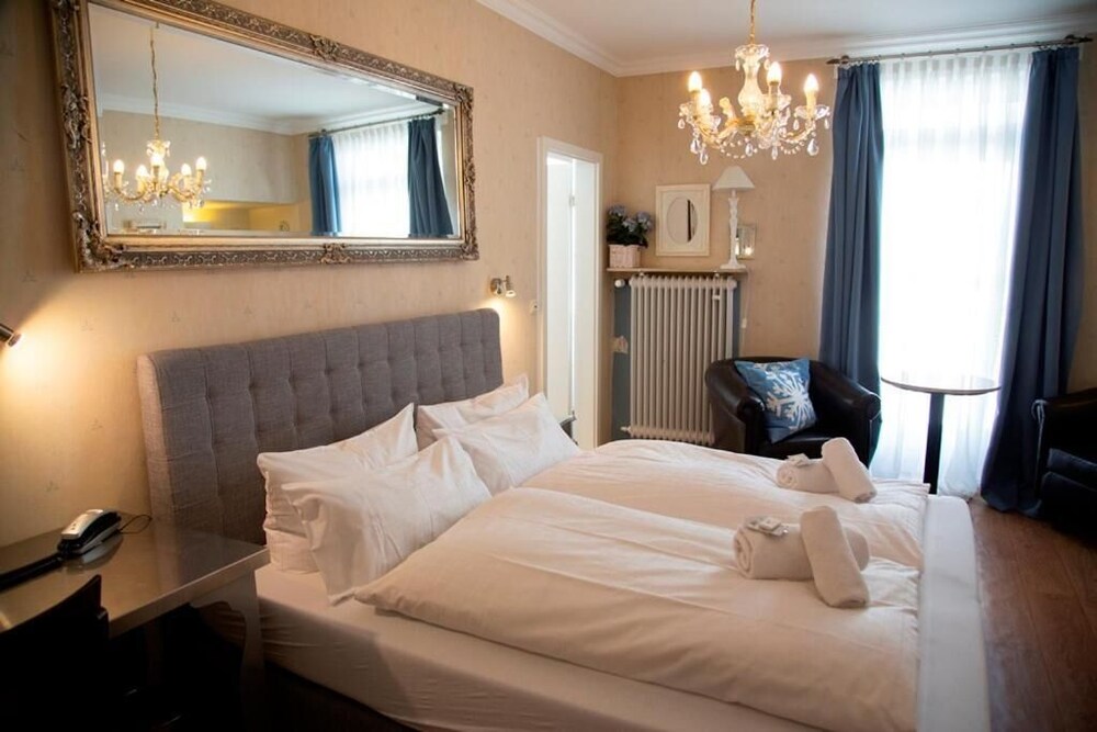 Hotel zum Goldenen Stern 10/50