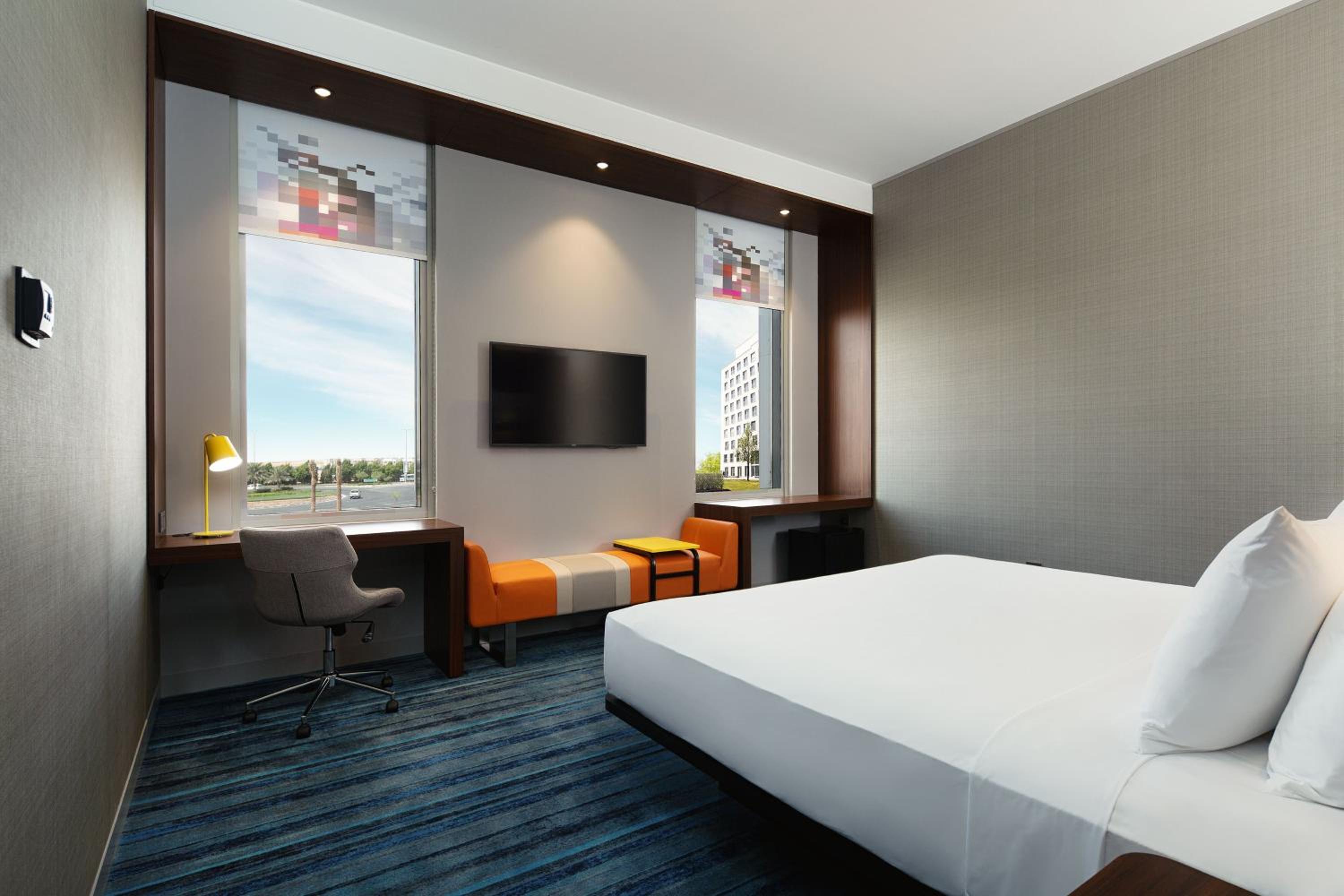 Aloft, King Bed
