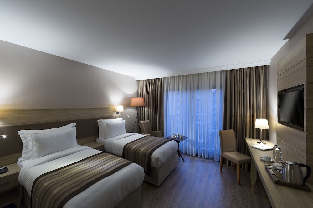 Standard Room Triple