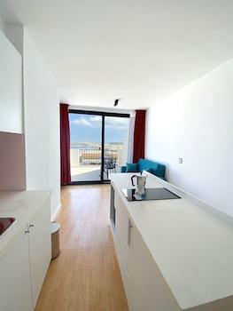 Executive, Penthouse, Double Bed, Sea View, Accessible