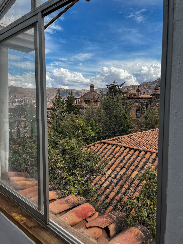 Cusco Plaza Nazarenas 38/71