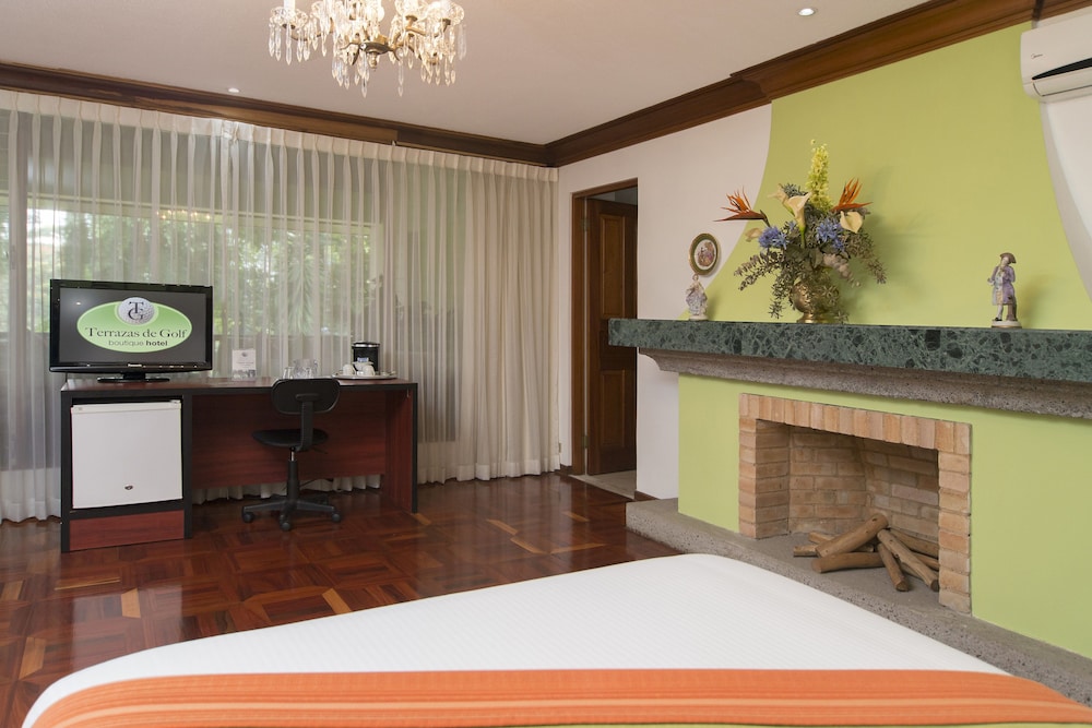 Terrazas De Golf Boutique Hotel 5/50