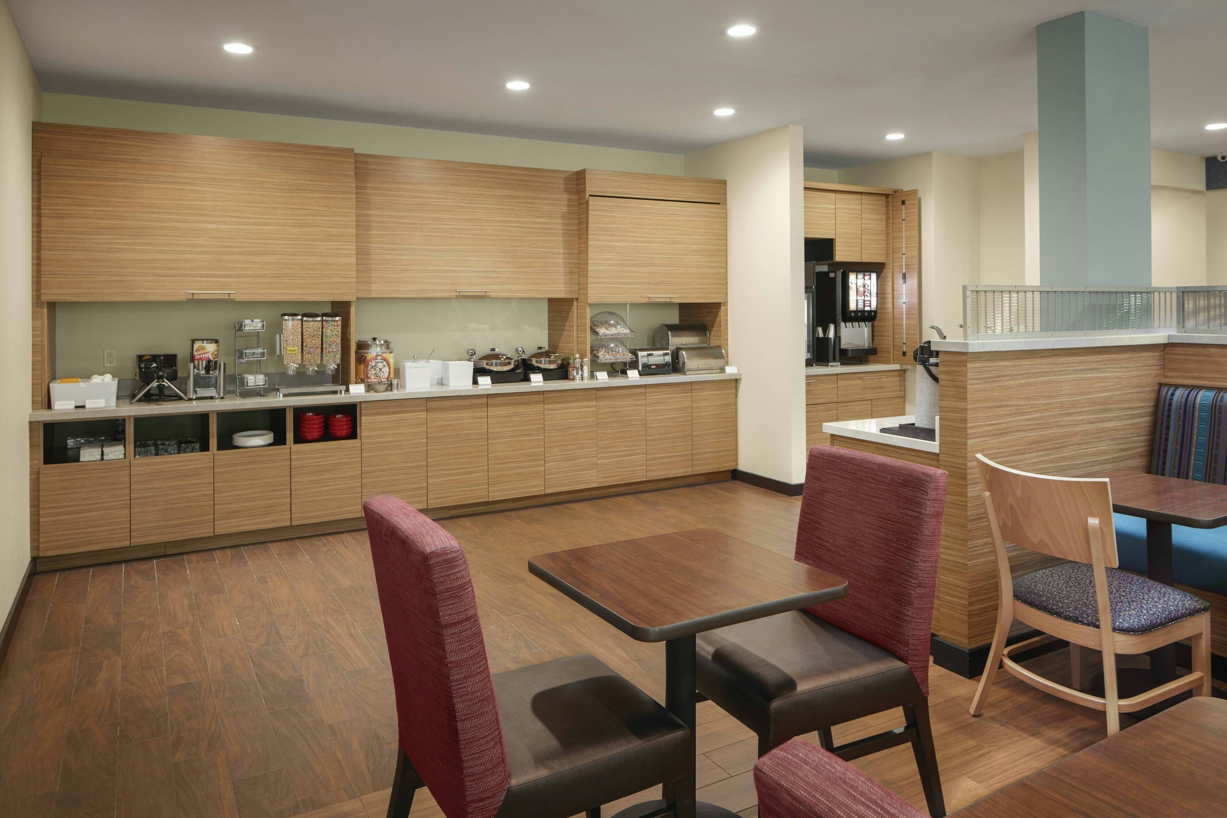 TownePlace Suites by Marriott Tampa South 32/43
