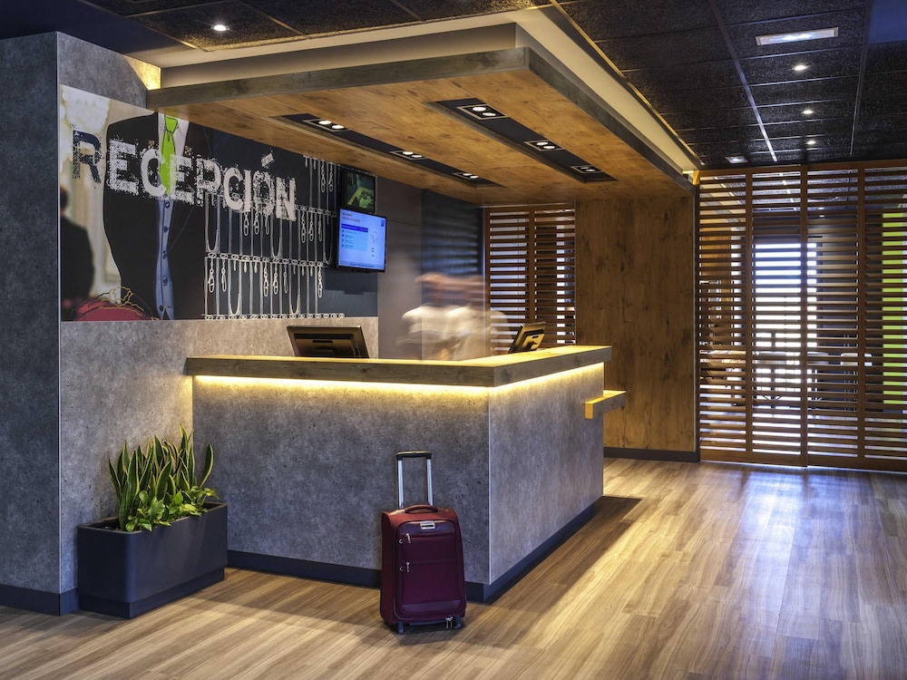 Hotel ibis budget Valencia Alcasser 3/43