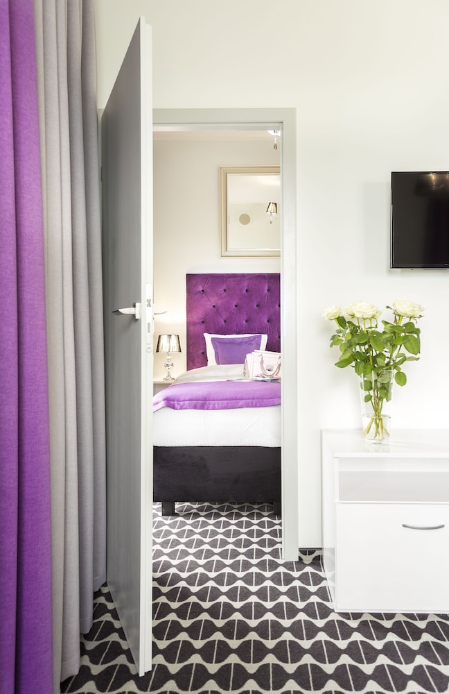 Vola Residence photo5