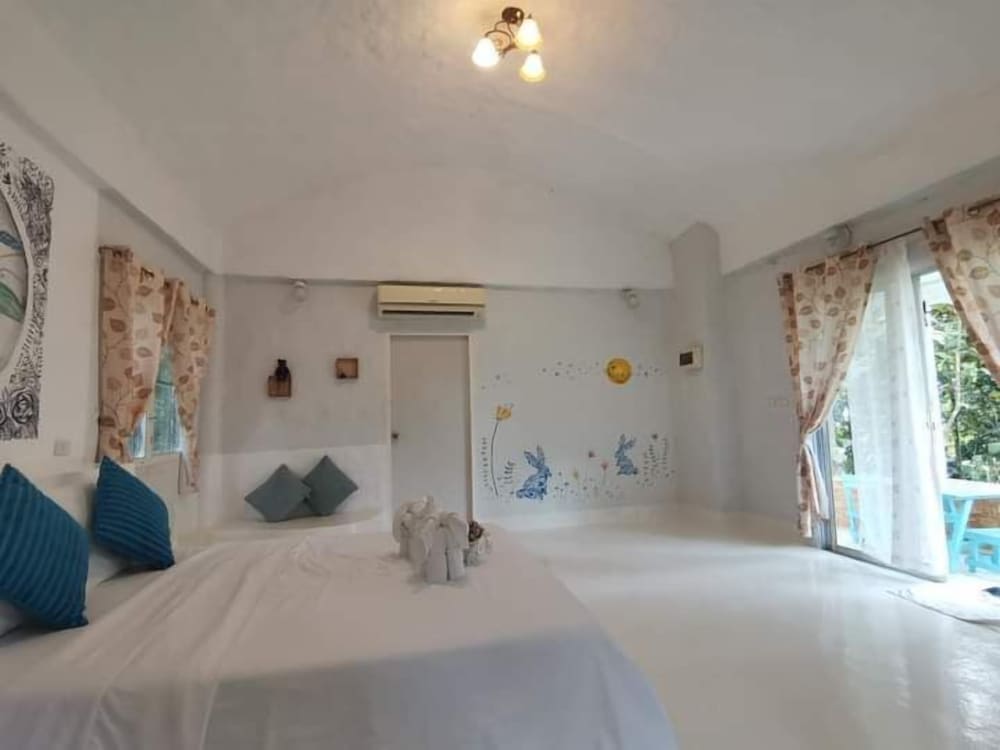 Khun Khao Tamnan Prai Resort 23/78