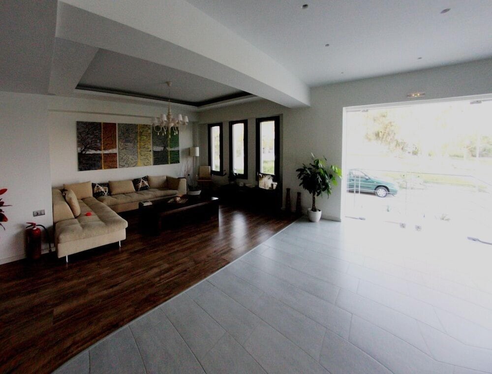 Aura Boutique Hotel 40/51